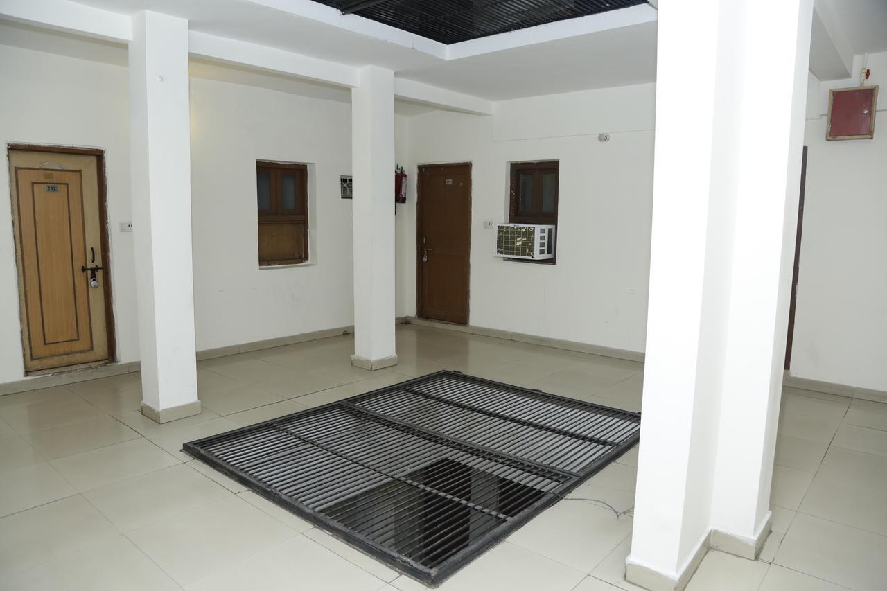Vishal Hotel By Comfort Rooms New Delhi Buitenkant foto