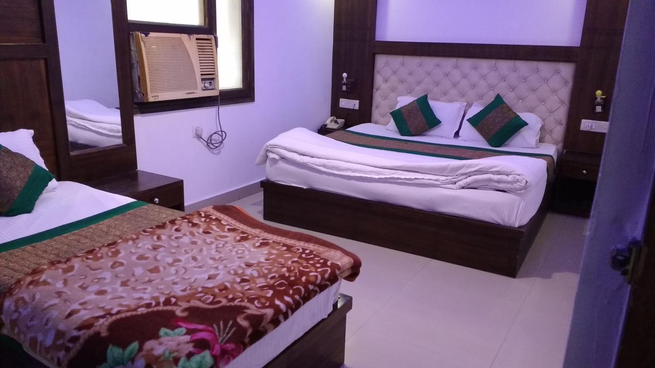 Vishal Hotel By Comfort Rooms New Delhi Buitenkant foto